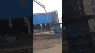 big crane machine#railway #trainvideo #railfacts #newshortvideo #fact #crane