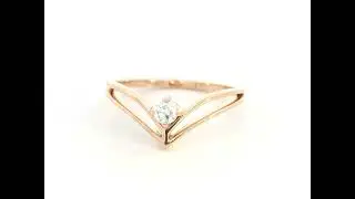 Solitaire Diamond V-Shaped Ring in 18K Rose Gold