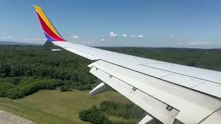 Southwest Airlines 737-800 Landing Albany ALB