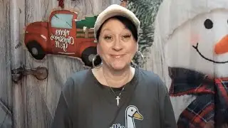 Vlogmas Day 17 | Hot Sauce Advent Calendar | Floating Ring