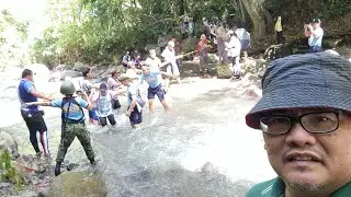 RIVER CROSSING IN THE MOUNTAINOUS HINTERLANDS OF TAMPAKAN, SOUTH COTABATO #earthday2023