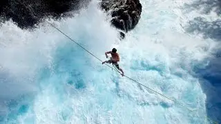 Extreme High Line Slack - Cap M&eacute;chant aventure by drone