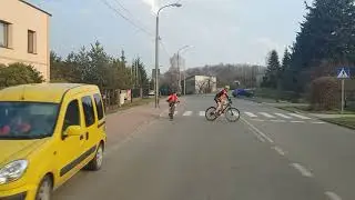 Linia autobusowa 24 przejazd na odcinku Będzin 11 Listopada - Będzin Grodziec Kości&oacute;ł