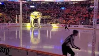 Predators intro.