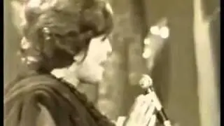 Amália Rodrigues - El Porrompompero