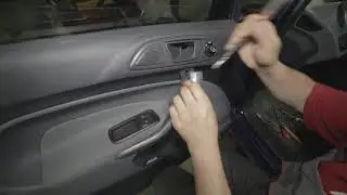 Ford Fiesta '2 disassembly door (разборка дверей)