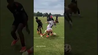 CRAZY SOLO GOAL 🤯