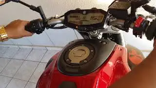 MT07 299km no cavalete