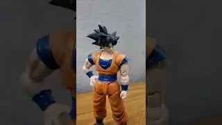 Goku teaches Mr.green #figures #funny #meme #stopmotion
