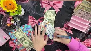 Ultimate Freebie FriYAY! || Snowball Fights! || New Year's Around the World