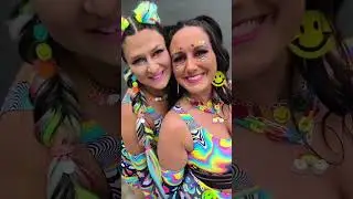 Always better when you have matching fits! @freedomravewear #happier #fashion  #festival #raveoutfit
