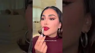 Никаких популярных аудиозаписей 🎧 Просто взгляд за кулисы ✨#hudabeauty #lipstain #lipcombo