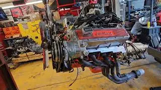454 BBC на выходе, CTS-V с наддувом 6.2 л на входе! Замена макета на шасси моего K5 Blazer / C10