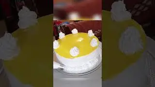 ivg homemade pineapple cake decorating
