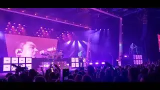 5 Seconds Of Summer - You Don’t Go To Parties live in Düsseldorf, The 5 Seconds Of Summer Show 2023