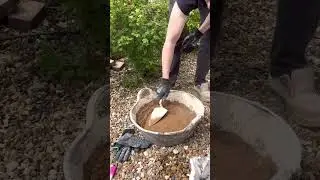 Dry slaking lime with a customer in Riccall, York
