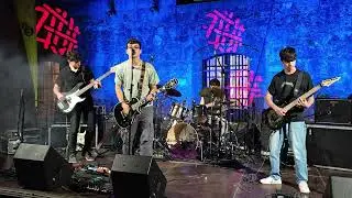 FNXX - P&Aacute;JAROS   DIRECTOS NO CASTELO 2025
