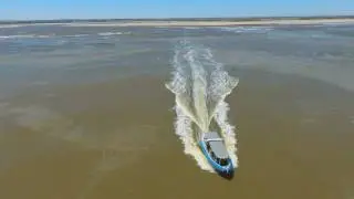 Big Duck Goes through Murray Mouth