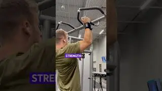 🔔 Helps with my pull-ups! #dmoosefitness #wristwraps #strengthlifting