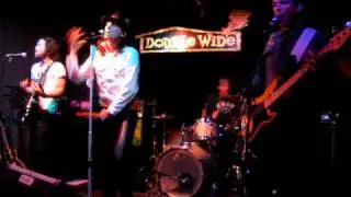 outernational - blood on the streets.avi