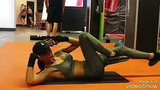 Amy Jackson HOT GYM WORKOUT