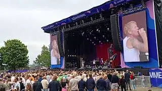vinni sommerbris 2025 med L&Aring;TA sommerfuggel i vinterland