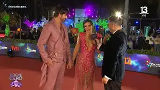 Eugenia Lemos sorprende con transformación sobre la alfombra roja. Gala Noche Cero, Canal 13