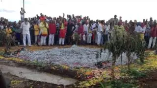 Marche sur le feu Tanambo Terre Sainte