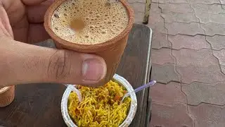 Maggie enjoys at Pushkar #maggie #pushkar #travel #army #foodie #blogger #youth#youtuber#youth 