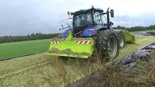 MAIS INKUILEN MET EEN NEW HOLLAND T 7.270 NEW HOLLAND T 7070