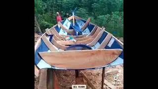 nice idea #PlasticBoat
