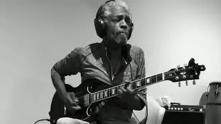 Donald Kinsey speaks about Jamming for the bobmarleytracks.com project. Enjoy this preview.