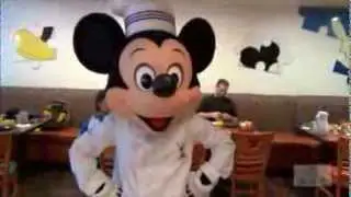 Disney Character Fun at Chef Mickey's