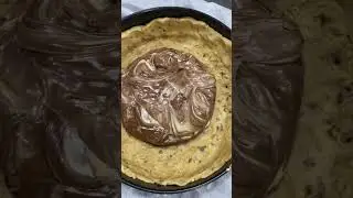 Пирог с печеньем Kinder Bueno