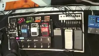 Boss ES-8 Pedalboard Switching System Demo (Musikmesse 2015)