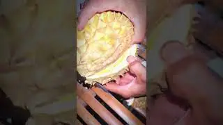 WOW! Cutting Durian with Big Knife 🔪 | Traditional Peeling Skill #shorts #durian #fruitcutting