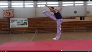 Scissors jump ( nožničky )