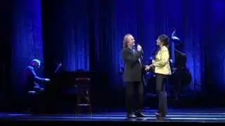 Joan Manuel Serrat - Sofia Ascárate- Lucho Hoyos-  Es caprichoso el azar - Señora - Fiesta