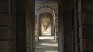 The Walk of Seduction - (Turn the volume up 🔊 to hear the heel tapping 👠)