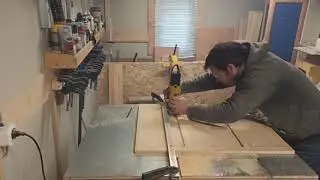 Build a cross cut sled for table saw. part1.