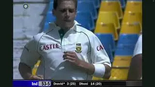 Dale Steyn vs Dravid. Amazing bowling