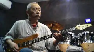 (Bass Cover) ELP - TARKUS - (Eruption Emerson, Lake & Palmer )