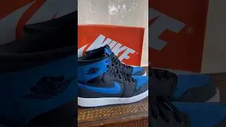 Real- fake? #nike #nikeair #nikejordan #sneaker #sneakers #storagewars #viral #trend #storageauction