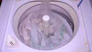 Magic Chef 20 Pound Washer - Medium Load of Sheets