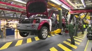 Jaguar Land Rover launches industry training to ex-military