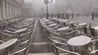 Прогулки по Италии. Piazza San Marco in the fog. No comment.