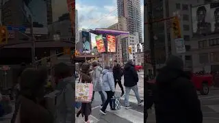 Yonge-Dundas Square intersection Toronto Downtown 🇨🇦#shorts