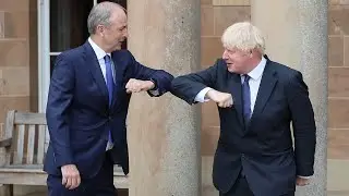 Boris Johnson talks up post-Brexit unity between UK and Ireland on Northern Ireland visit