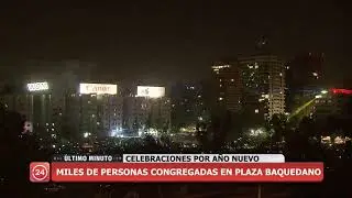Miles de personas llegaron hasta Plaza Baquedano para recibir el Año Nuevo | 24 Horas TVN Chile