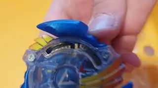 Распаковка, обзор, батл бэйблэйдов. Beyblade Burst turbo. GARGOYLE G4
